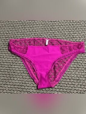 Simone Perele Bright Fuchsia Lace Bikini Panty